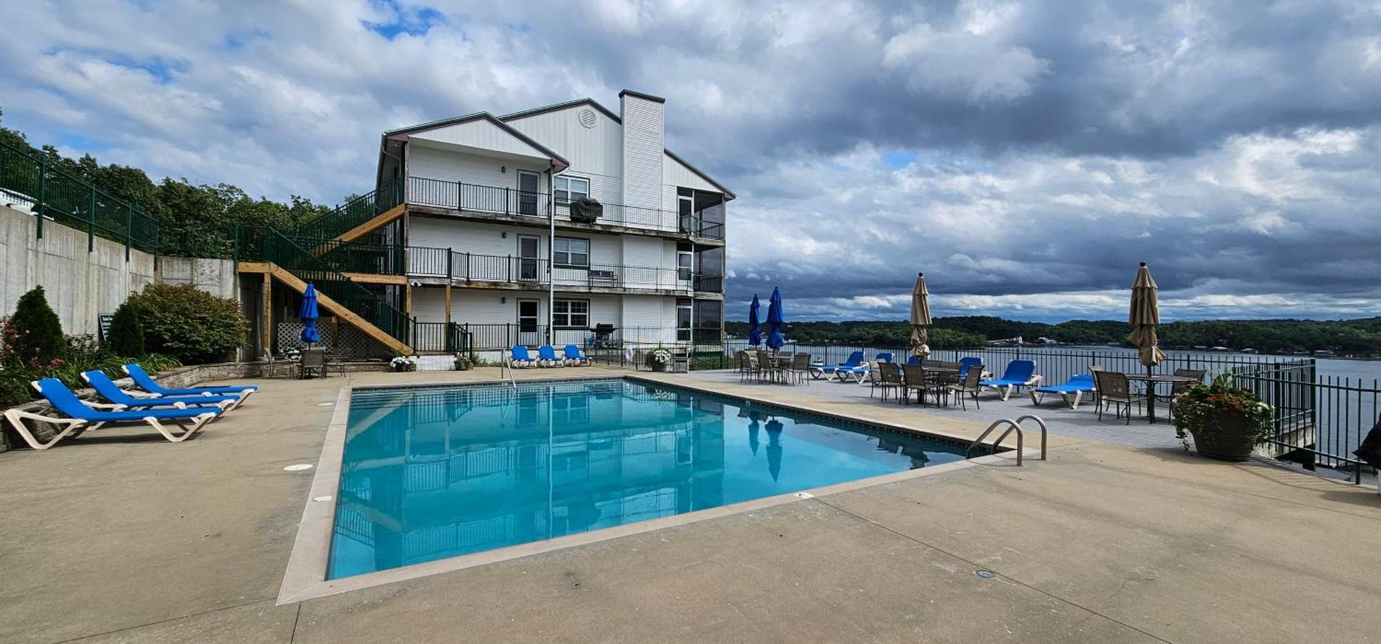 Gourgeous Lake Views, Amazing Susets, On Main Channel Lake Ozark Zewnętrze zdjęcie